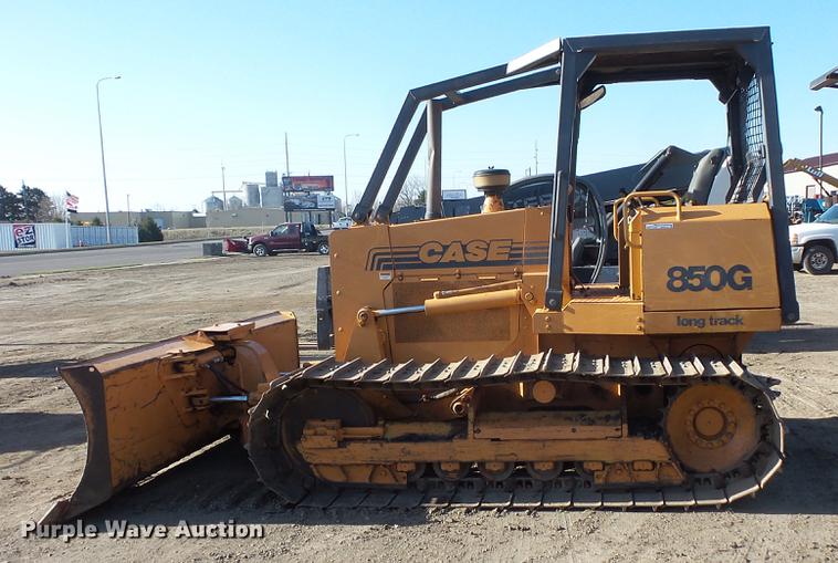 image for item DW9719 1998 Case 850G dozer