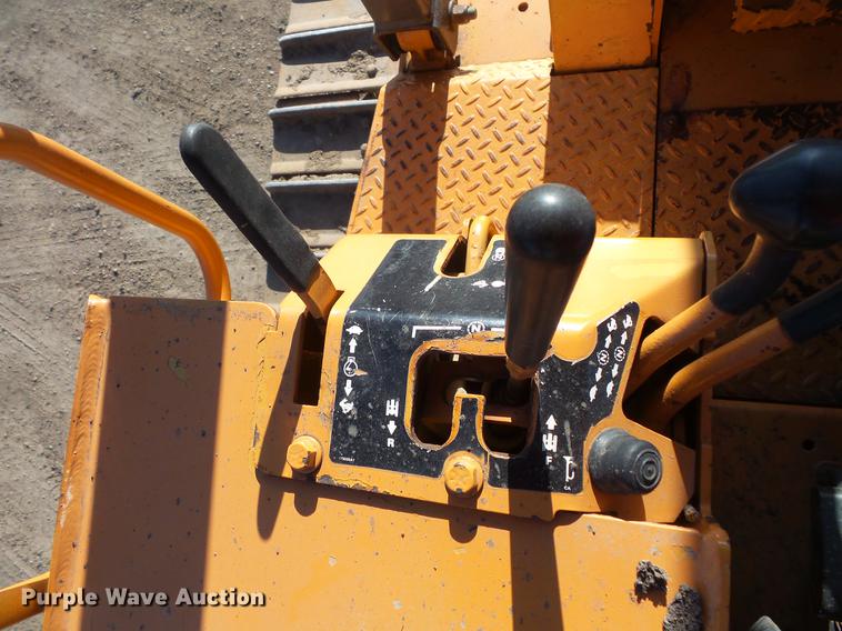 image for item DW9719 1998 Case 850G dozer