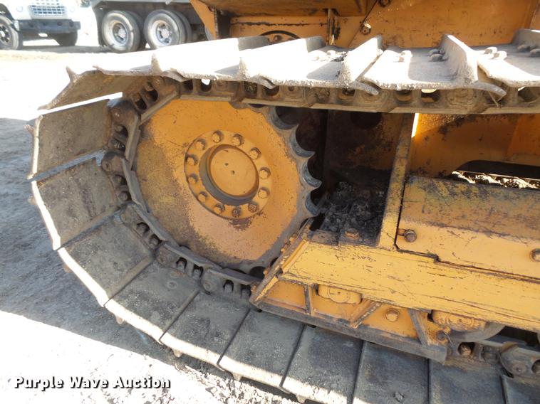 image for item DW9719 1998 Case 850G dozer