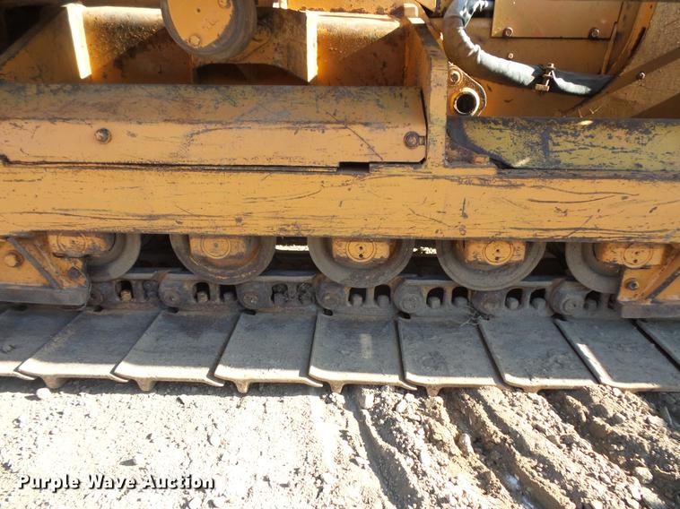 image for item DW9719 1998 Case 850G dozer