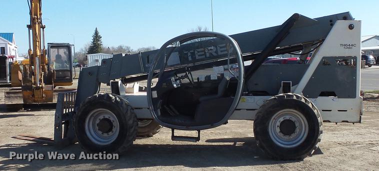 image for item DW9720 Terex TH644C telehandler
