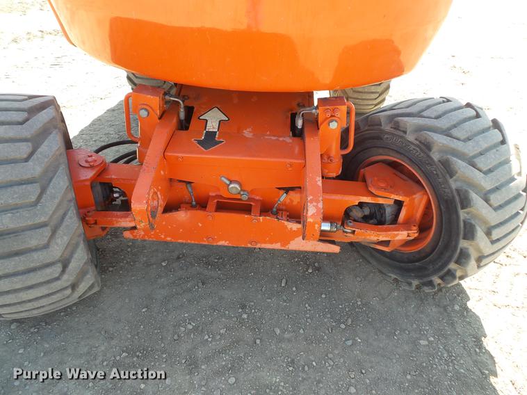 image for item DW9721 1991 JLG 450A boom lift
