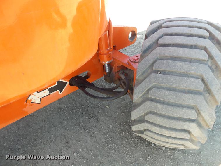 image for item DW9721 1991 JLG 450A boom lift