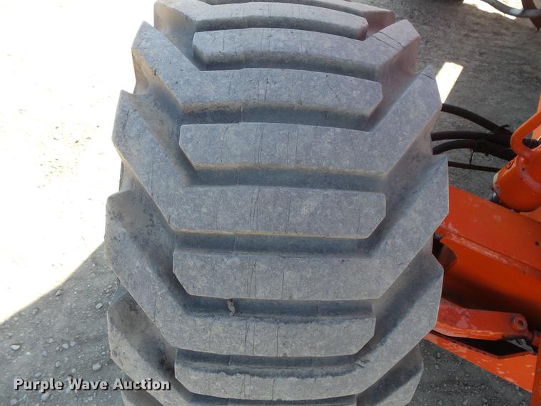 image for item DW9721 1991 JLG 450A boom lift