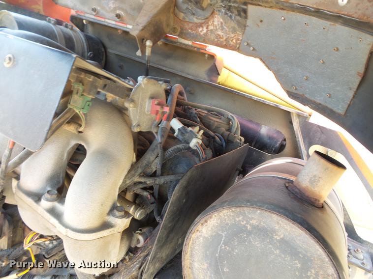 image for item DW9722 2000 JLG 450AJ boom lift