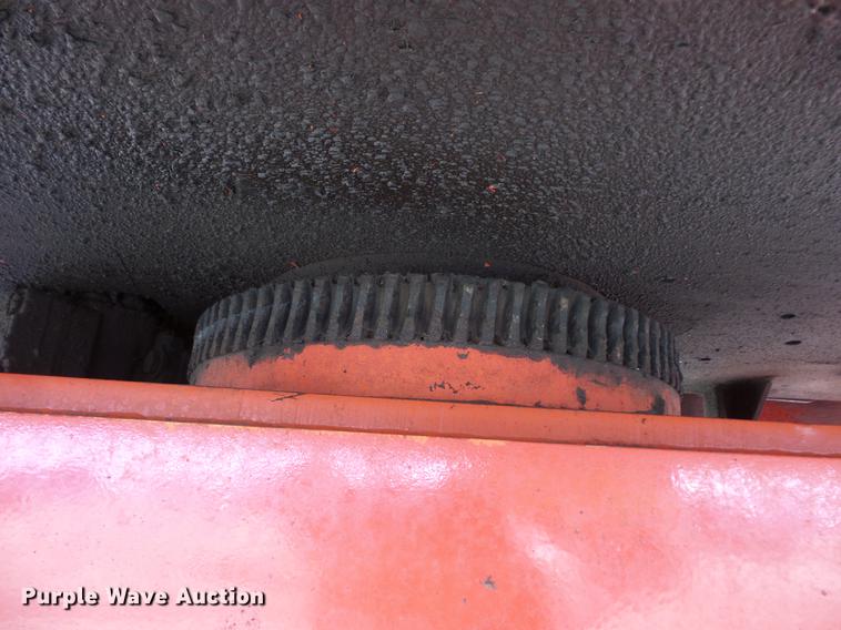 image for item DW9722 2000 JLG 450AJ boom lift