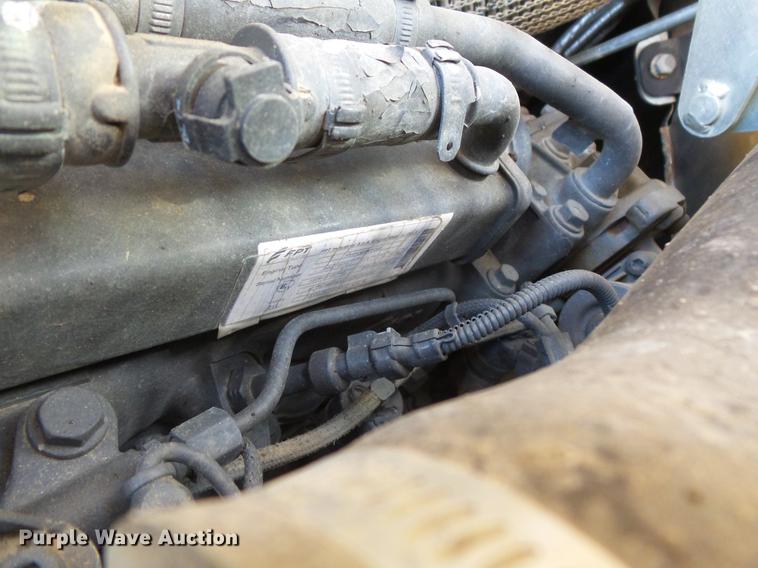 image for item DW9723 2015 New Holland L228 skid steer