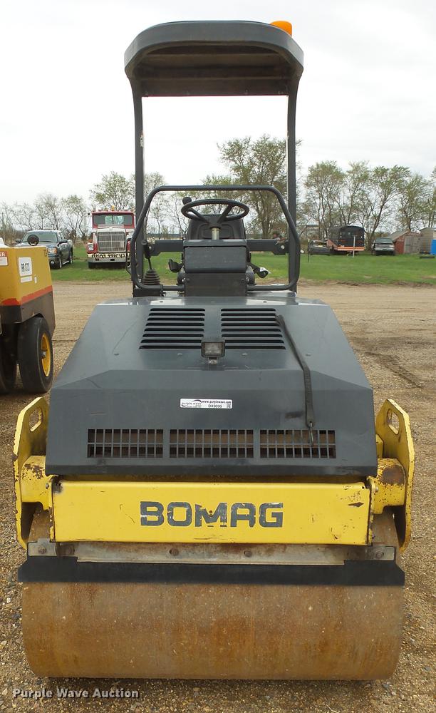 image for item DX9095 2001 Bomag BW120AD-3 double drum vibratory roller