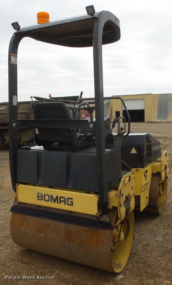 image for item DX9095 2001 Bomag BW120AD-3 double drum vibratory roller