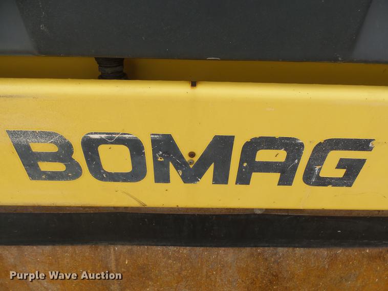 image for item DX9095 2001 Bomag BW120AD-3 double drum vibratory roller