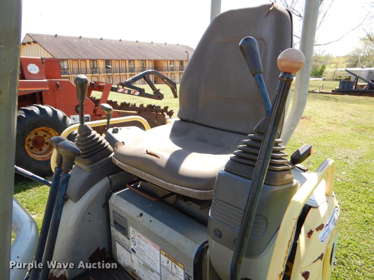 image for item EI9062 Yanmar ViO15 mini excavator