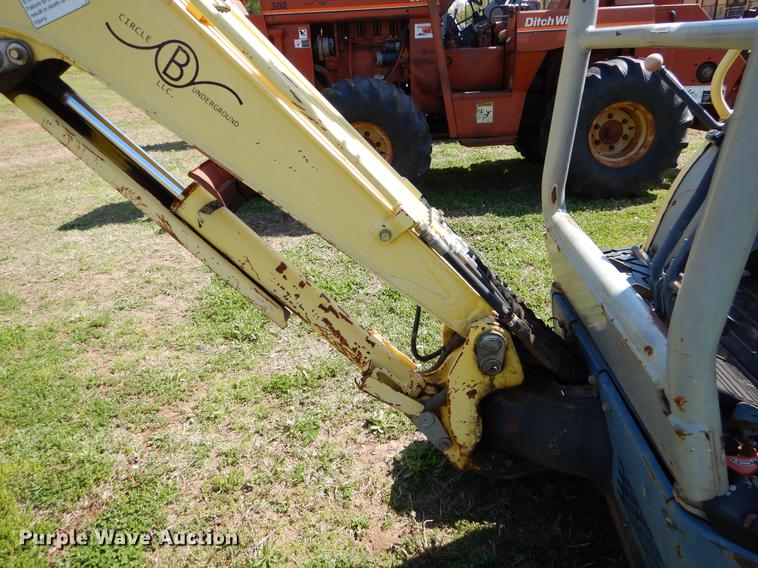 image for item EI9062 Yanmar ViO15 mini excavator