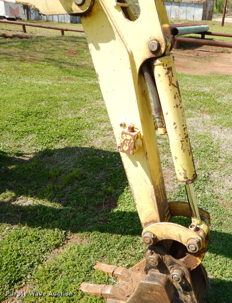 image for item EI9062 Yanmar ViO15 mini excavator