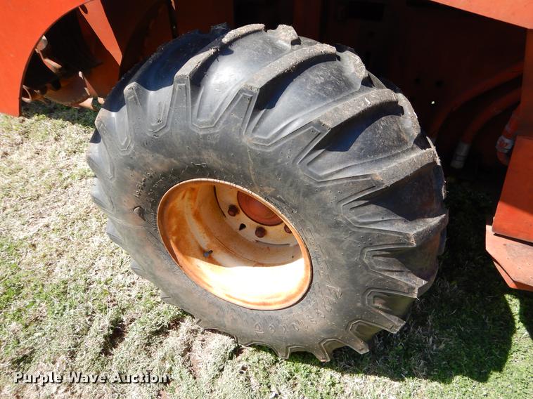 image for item EI9063 Ditch Witch 6510DD trencher