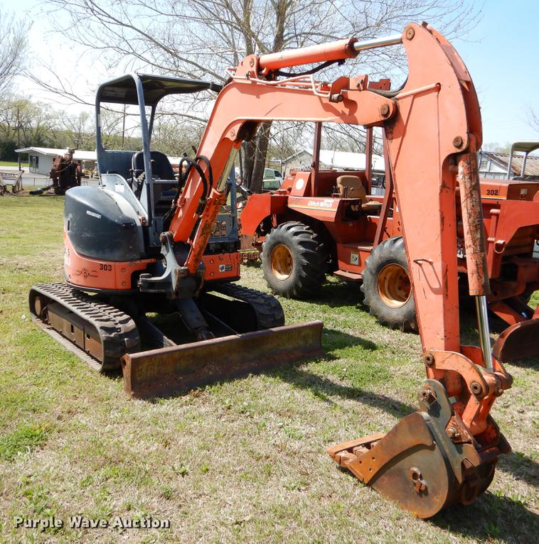 image for item EI9064 Hitachi ZAXIS 35U mini excavator