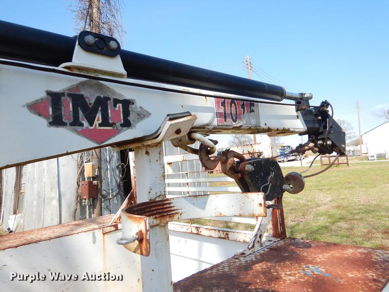 image for item EI9066 Reading utility bed with crane