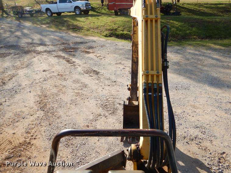 image for item EI9088 2007 Komatsu PC27MR-2 mini excavator