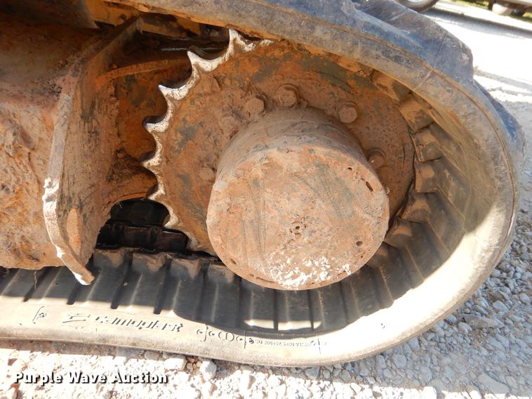 image for item EI9088 2007 Komatsu PC27MR-2 mini excavator