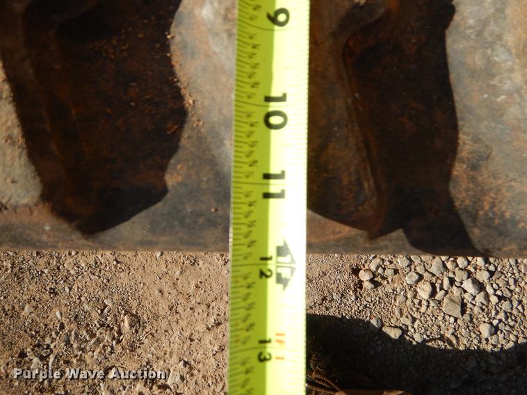 image for item EI9088 2007 Komatsu PC27MR-2 mini excavator