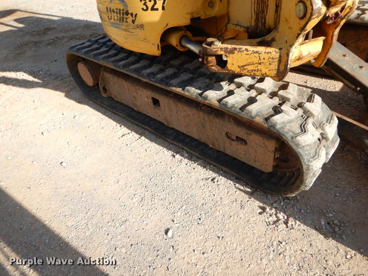 image for item EI9088 2007 Komatsu PC27MR-2 mini excavator