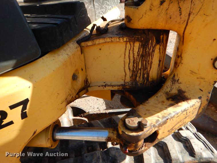image for item EI9088 2007 Komatsu PC27MR-2 mini excavator