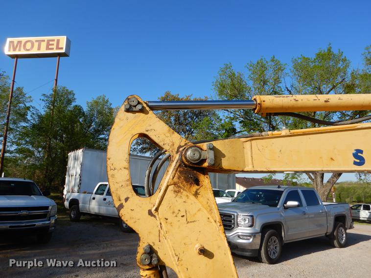 image for item EI9088 2007 Komatsu PC27MR-2 mini excavator