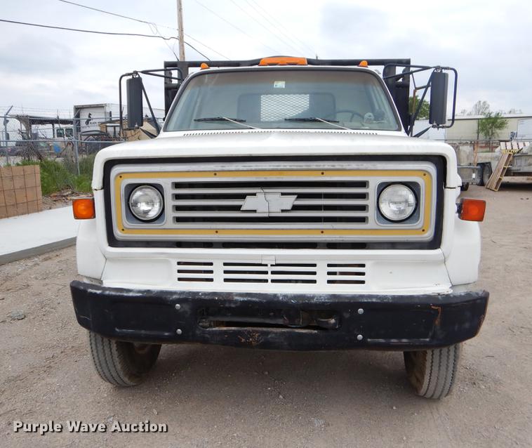 image for item EI9096 1989 Chevrolet C70 flat dump bed truck