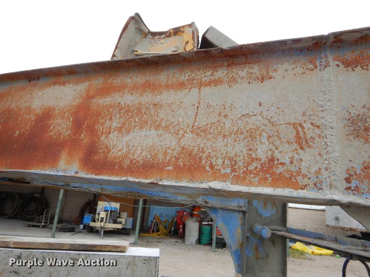 image for item EI9098 1982 Equipment trailer