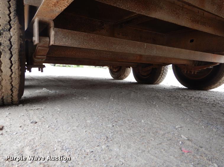 image for item EI9098 1982 Equipment trailer