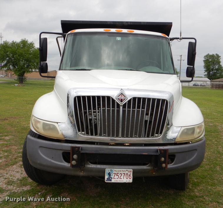image for item EI9103 2006 International 4200 dump truck