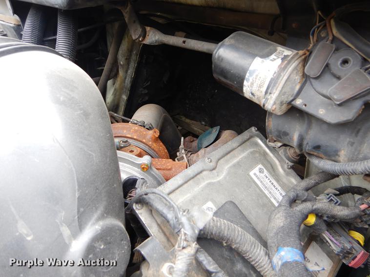 image for item EI9103 2006 International 4200 dump truck