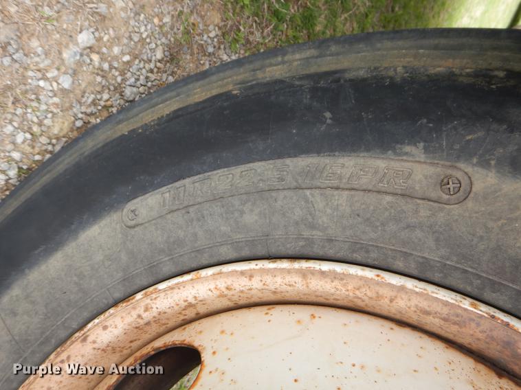 image for item EI9103 2006 International 4200 dump truck