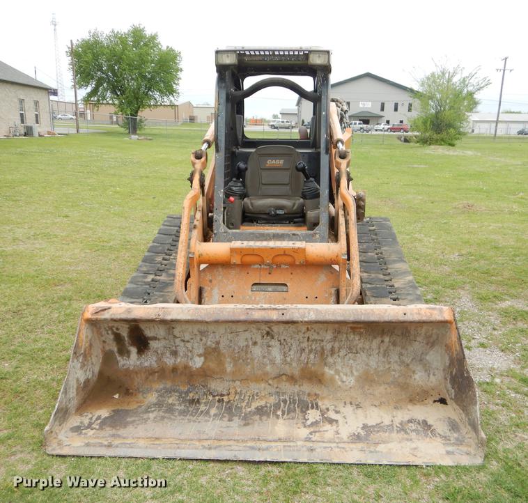image for item EI9106 Case 450CT skid steer
