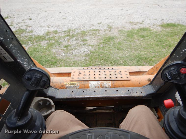 image for item EI9106 Case 450CT skid steer