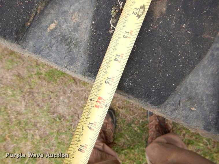 image for item EI9106 Case 450CT skid steer