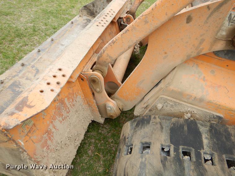 image for item EI9106 Case 450CT skid steer