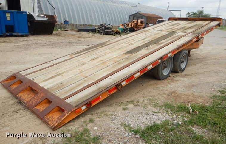 image for item EI9110 1997 Multi-Max MP424TE tilt deck equipment trailer