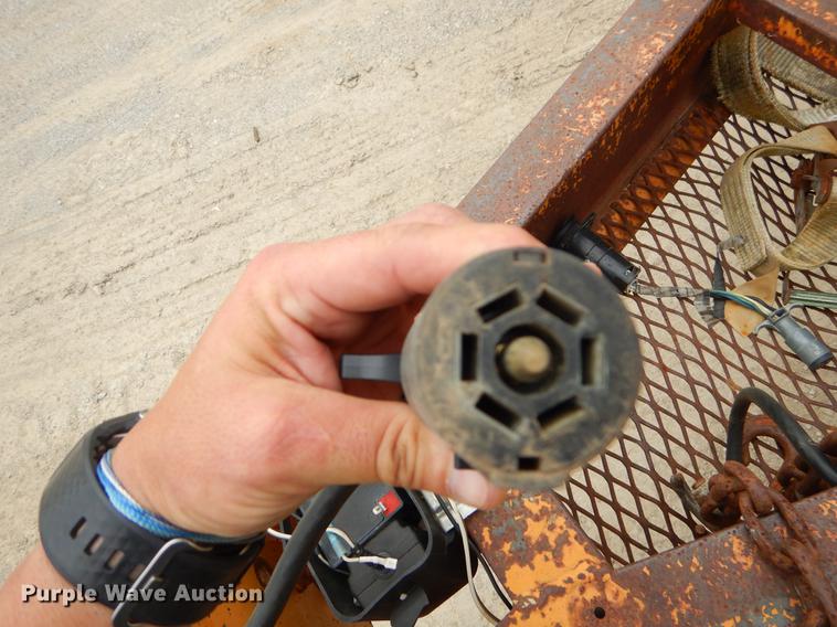 image for item EI9110 1997 Multi-Max MP424TE tilt deck equipment trailer