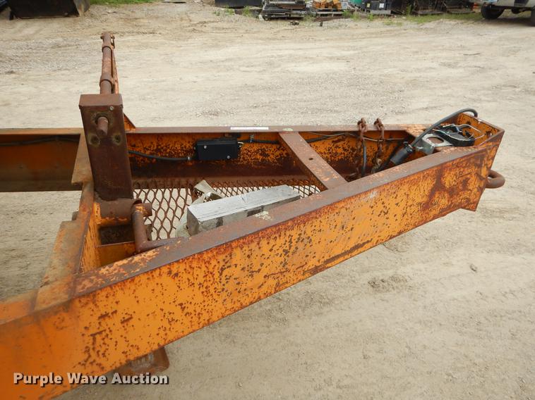 image for item EI9110 1997 Multi-Max MP424TE tilt deck equipment trailer