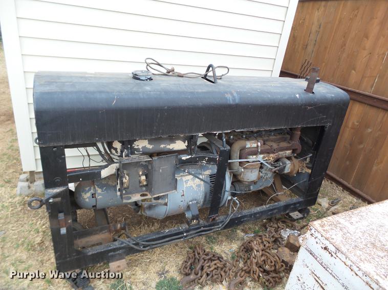 image for item EI9554 Lincoln Shield Arc welder