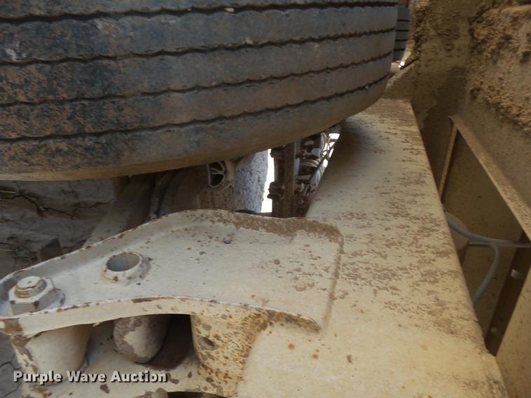 image for item EI9575 2001 CTS bottom dump trailer