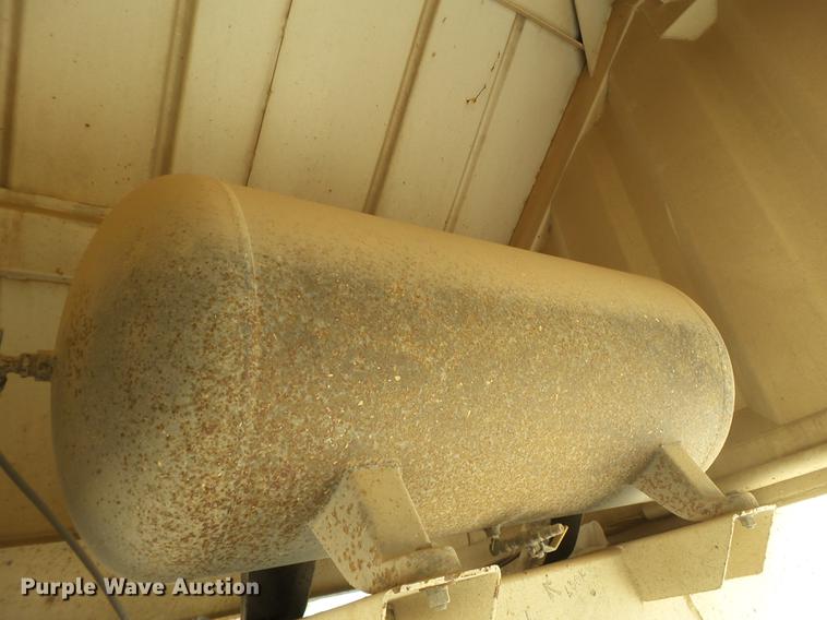 image for item EI9575 2001 CTS bottom dump trailer