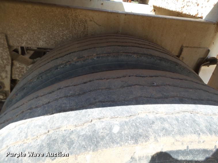 image for item EI9575 2001 CTS bottom dump trailer