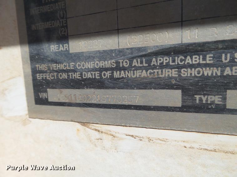 image for item EI9575 2001 CTS bottom dump trailer