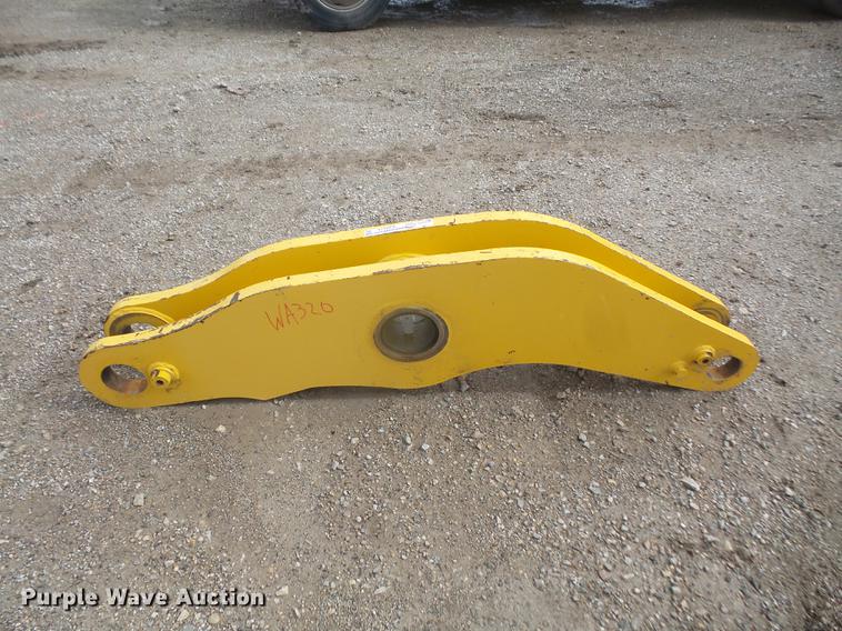 image for item EJ9374 Komatsu WA320 loader bell crank