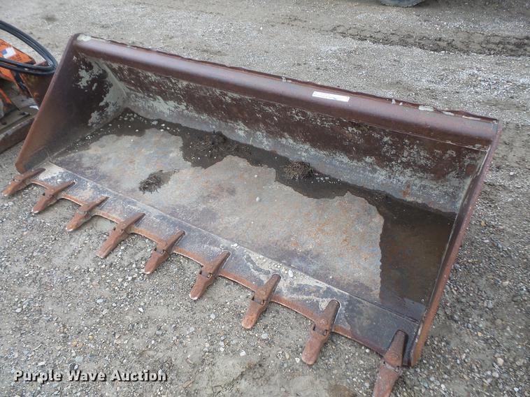 image for item EJ9376 Dymax skid steer bucket