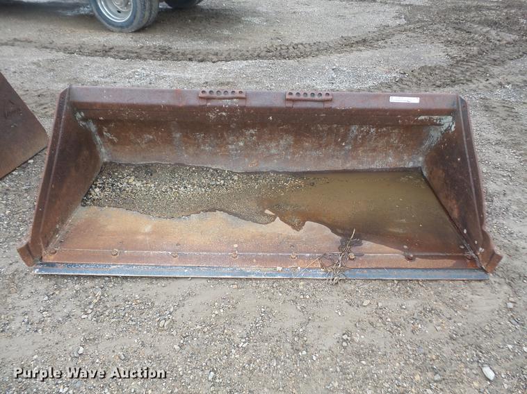 image for item EJ9377 Bobcat skid steer bucket