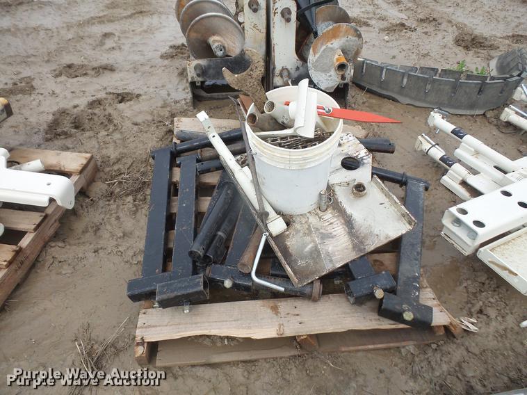 image for item EJ9381 Concrete paver parts