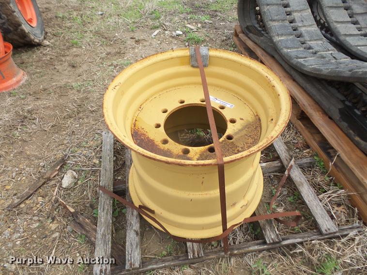 image for item EJ9383 Tires and wheels