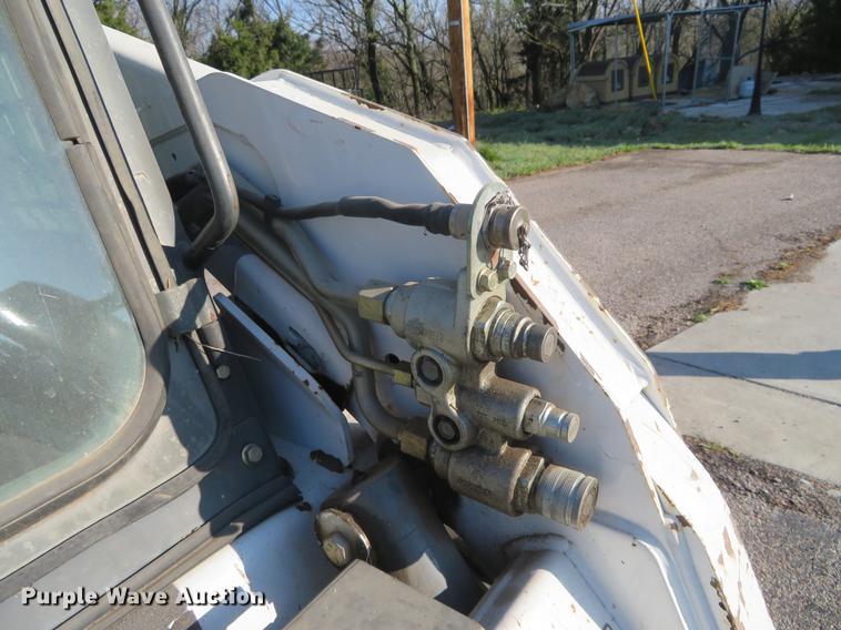 image for item EJ9566 2012 Bobcat S185 skid steer